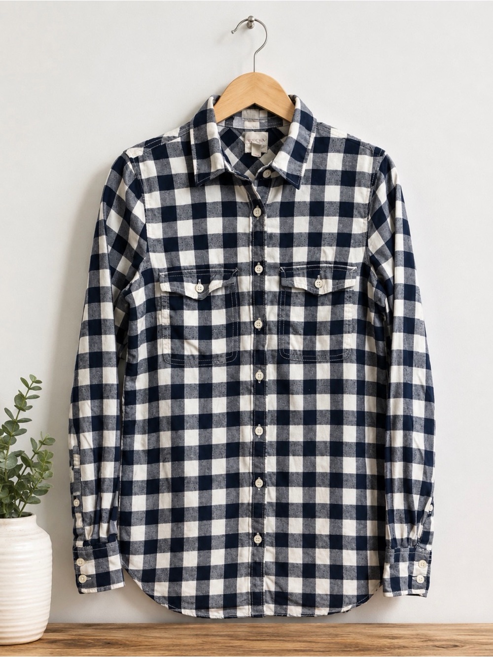J. Crew white cotton navy and white flannel shirt size XS